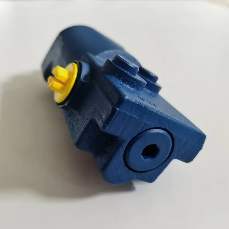 B220401001141 Brake Valve LT05MKA-31/130/02M SO14 for  12874447 Reactor Brake Valve Parts