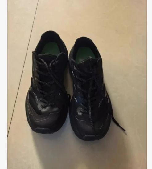 جديد 2025 أحذية مشي خفيفة الوزن متعددة الوظائف متعددة الألوان أحذية ركض عالية الجودة للرجال والنساء جيدة جدًا #1