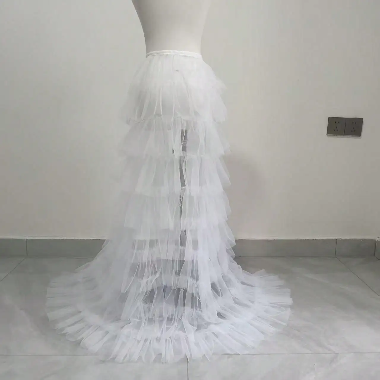 Picture 4: Layered Hem Multi-layer elegant Mesh Petticoat