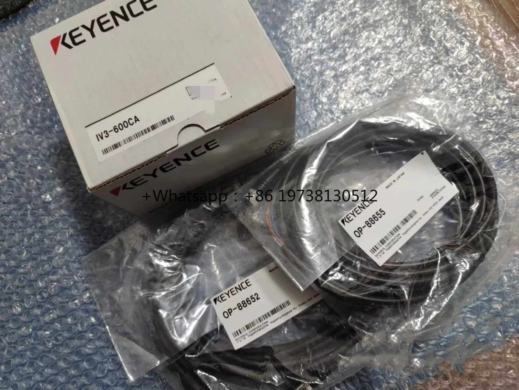 Keyence IV3-G500CA coppeliasim AI vision sensor for robots