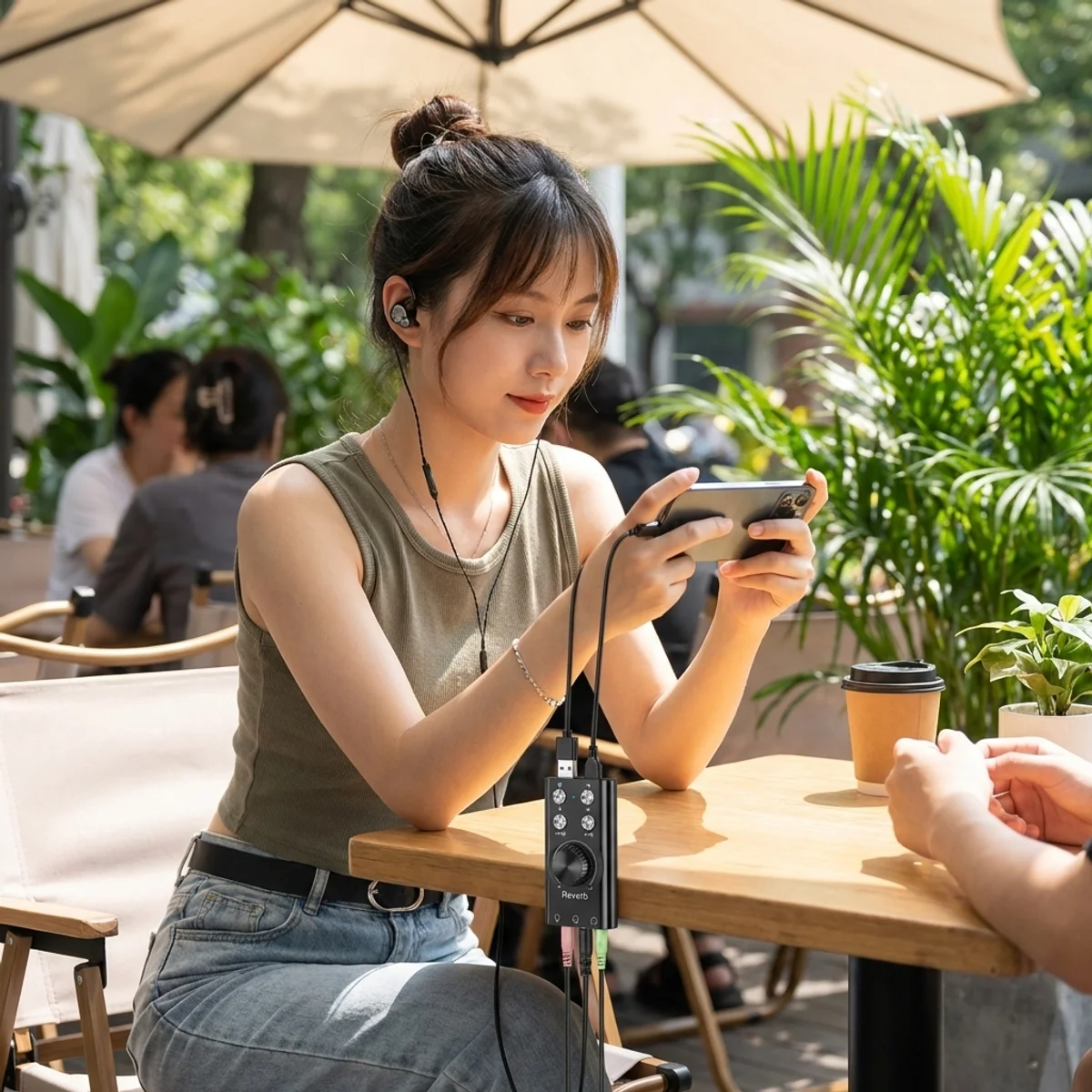 

Внешняя звуковая карта USB Type-C, адаптер для микрофона и наушников для ноутбука и телефона, изменитель голоса, Plug and Play