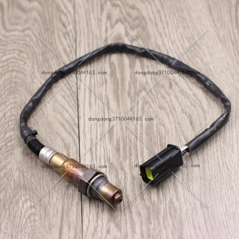 

Adapt to Hyundai Leading Elantra Ceratto Langdong Yuedong Rena Freddy Oxygen Sensor