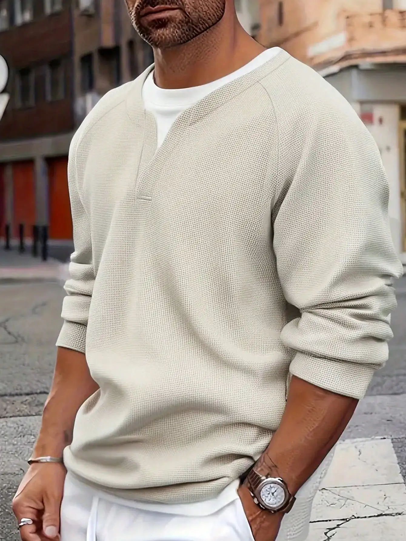 

Men's Beige Waffle Knit Loose Fit Raglan Sleeve Pullover for Casual Wear