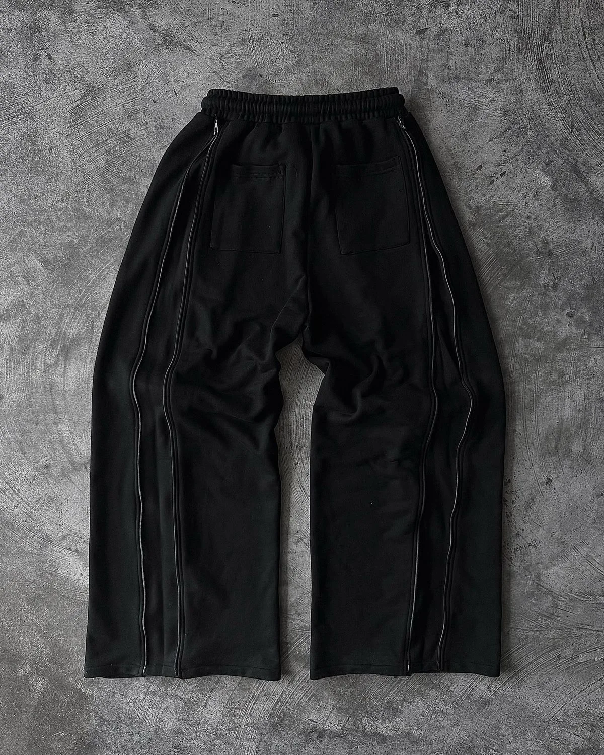 عارضة أزياء متعددة الاستخدامات شخصية أزياء الشارع فضفاضة الأسود روك واسعة الساق الرجال السراويل الكورية الشارع الشهير السراويل #4