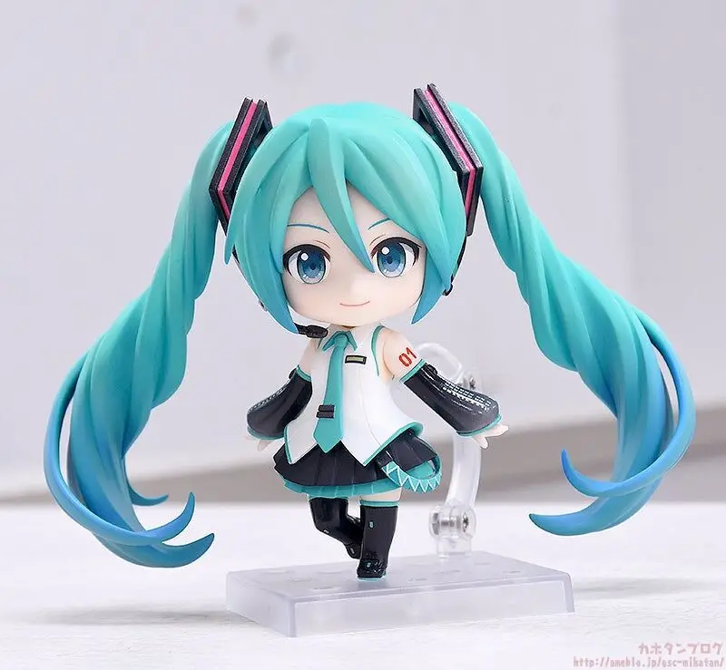 GSC Original Genuine Vocaloid Hatsune Miku Nendoroid 2360 V3 Ver