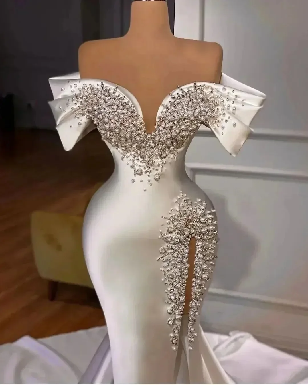 Customized Luxury Pearls Mermaid Wedding Dress Off The Shoulder Beaded Split Bridal Gowns Bride Satin Arabic Dubai Robes De Mari