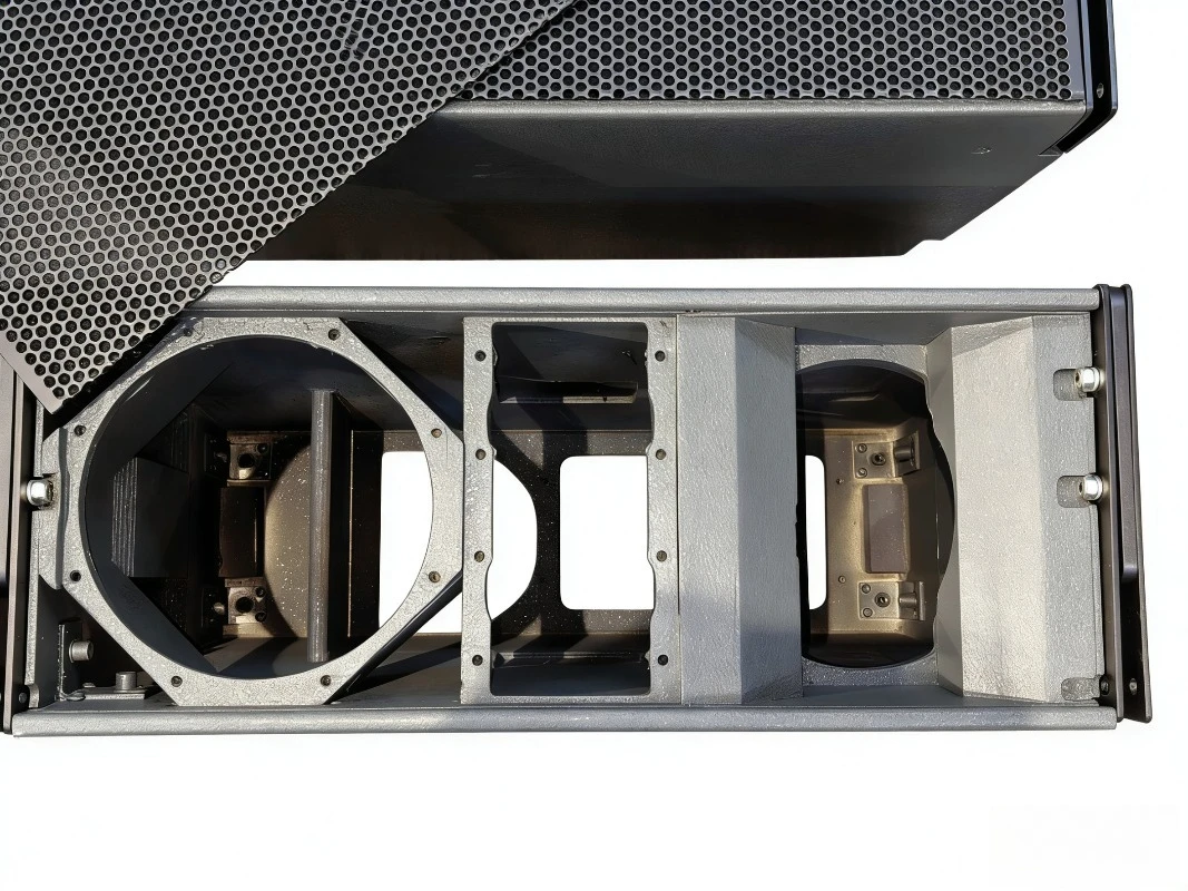 8-Zoll-Line-Array-Lautsprecher-Leergehäuse mit Metallgitter und Zubehör ohne Treiber
