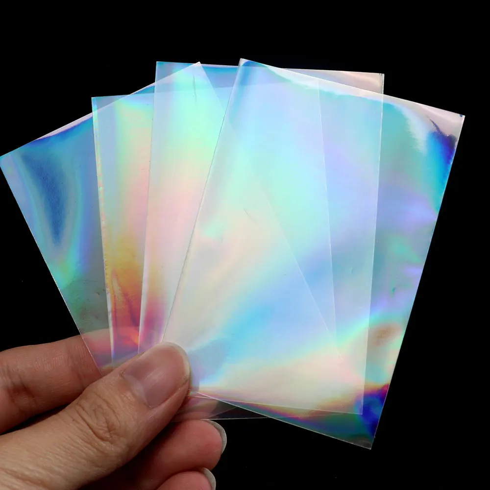 50pcs 61x88mm Laser Korea Karten hüllen Foto karten klarer Schutz kpop Schild Brettspiele Tarot karten Fotokarten schutz folie