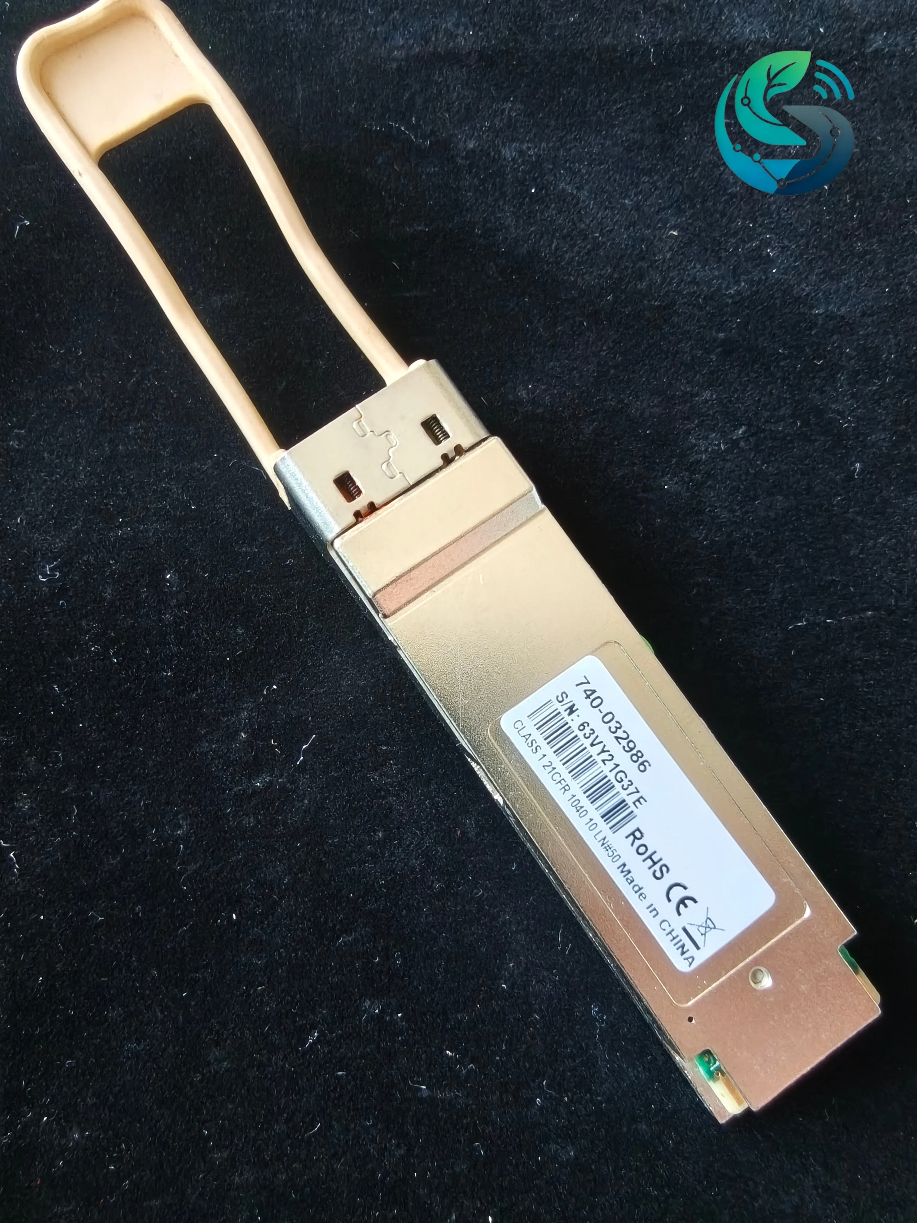 1PCS NEW JUNIPER QSFP 40GB SR4 Fiber Optical QSFP 40GB 850NM Fiber 40GBASE-SR4 FTL410QE3C-J1 740-032986 OM3 100M 850NM 40G QSFP