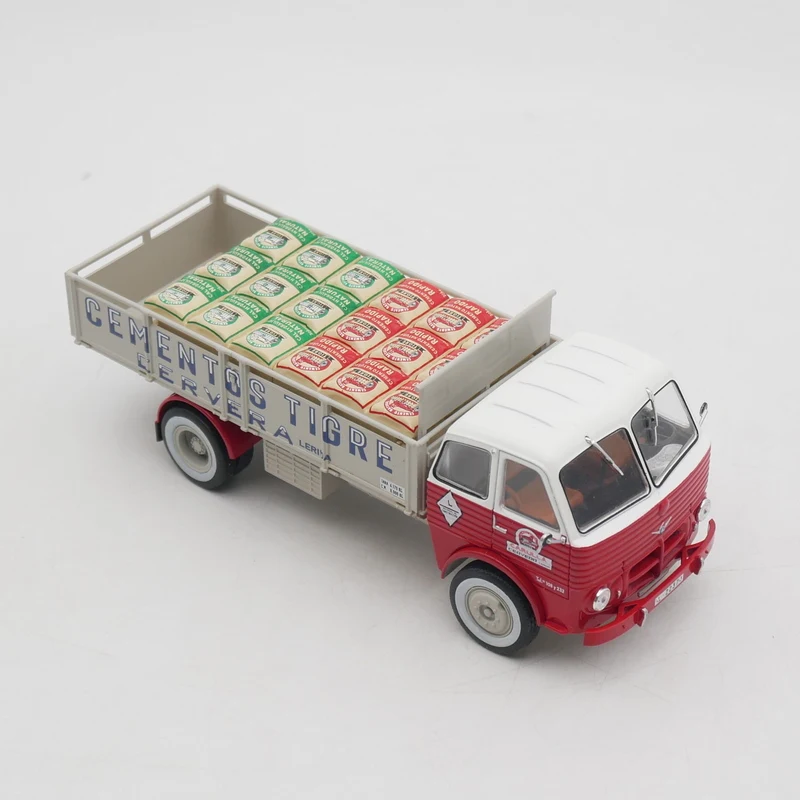 Ixo 1:43 Truck Pegaso 1031 CEMENTOS TIGRE Diecast Car Model Metal Toy Vehicle