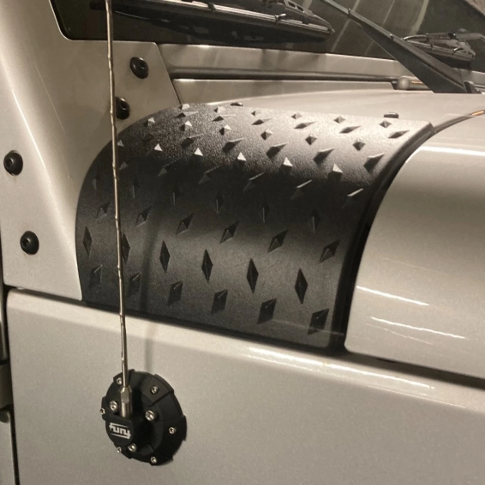 Osłona podstawy anteny radiowej Fury do Jeep Wrangler JK JKU JL JLU / Gladiator JT 2007-2026, akcesoria zewnętrzne — zdjęcie 7