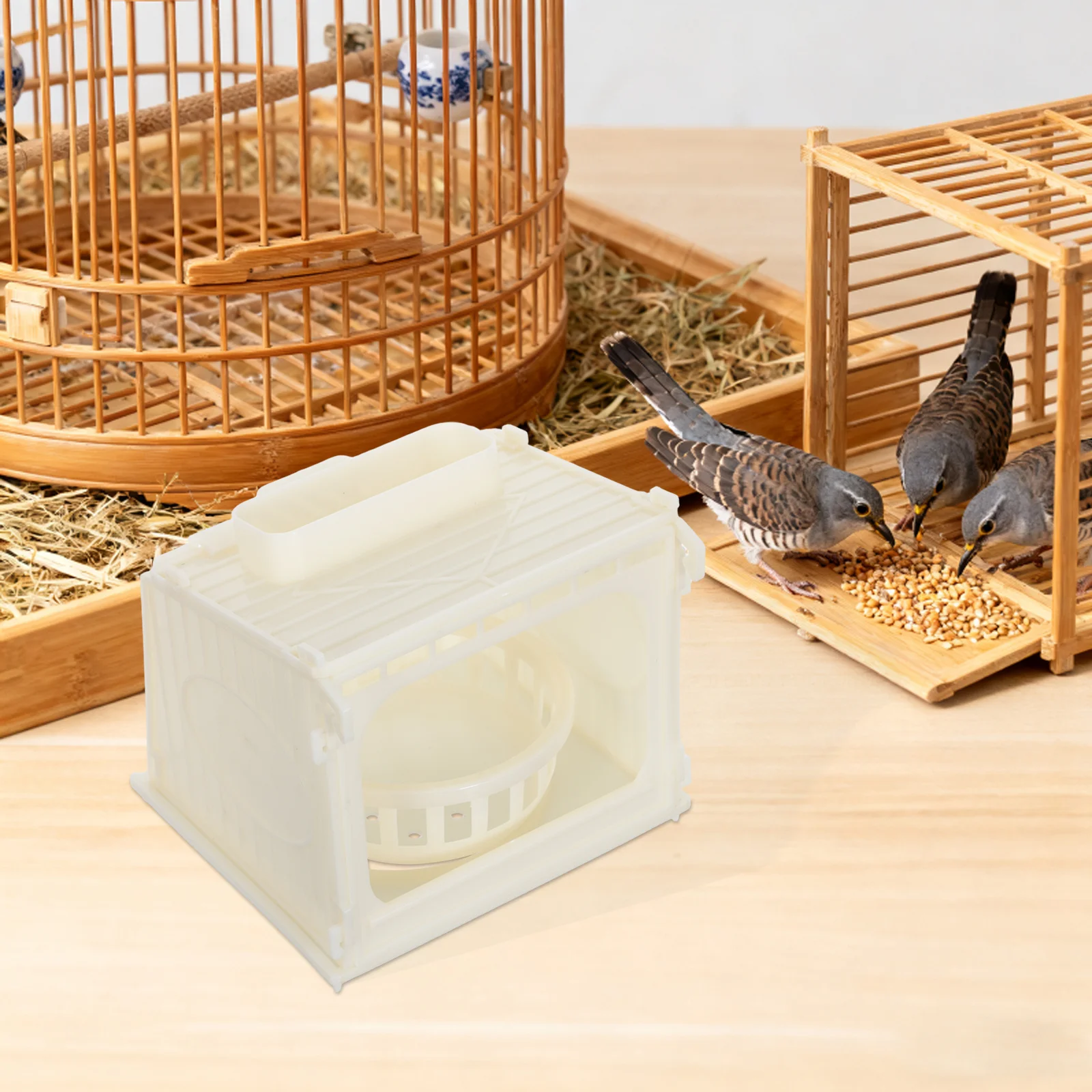 

Plastic Bird Nesting Box 6.9x6.1x5.3 Inch Transparent Breeding for Parakeet Budgie Cockatiel Finch Cage Easy