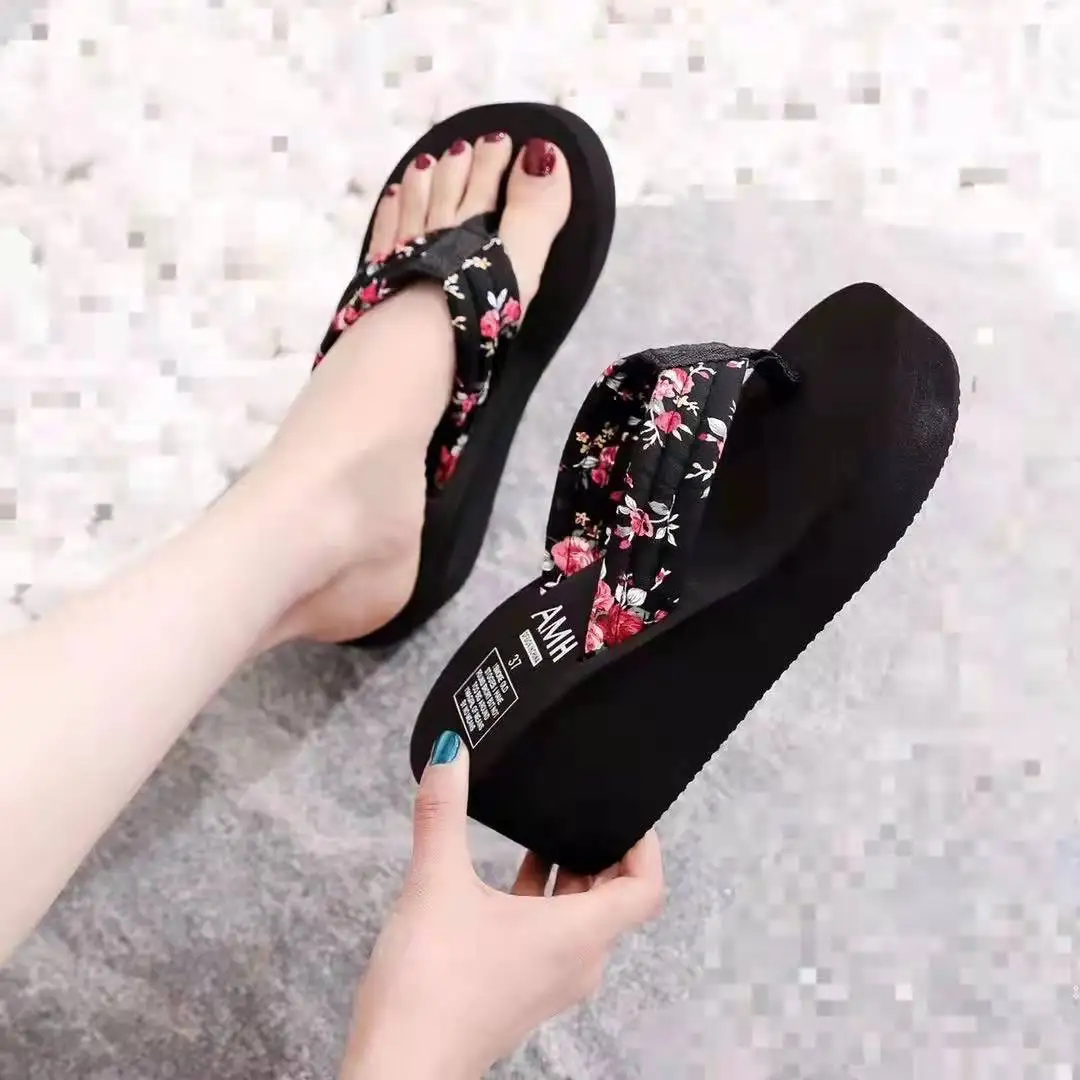 Flip Flops Women Retro Floral Platform Shoes Wedge Beach Resort Shoes New Women Fashion Light Home Slippers Slide Zapatos Mujer