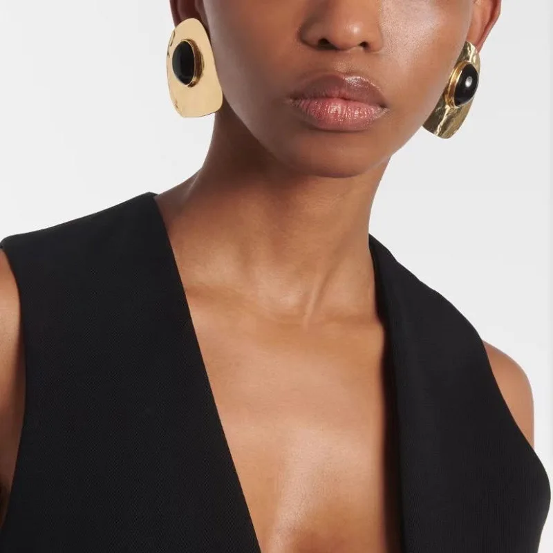 Vintage Gold Plated Alloy Black Stone Dangle Earrings for Women Jewelry Trendy Girls' Daily Statement Earrings Accessories