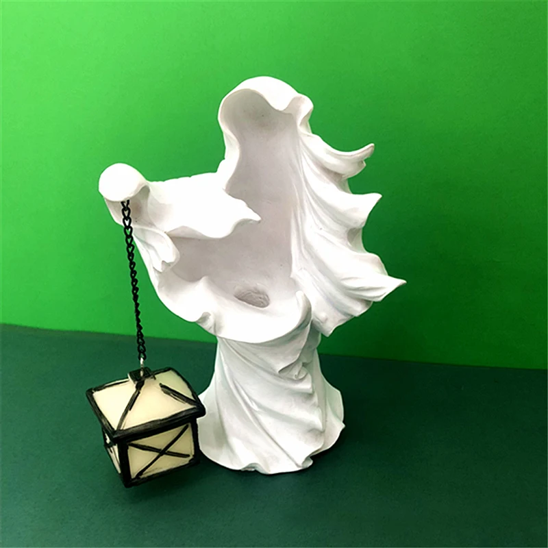 Halloween New Hell Messenger Faceless Witch Lantern Resin Garden Ornament Creative Home Witch Ornament Garden Decoration Lamp