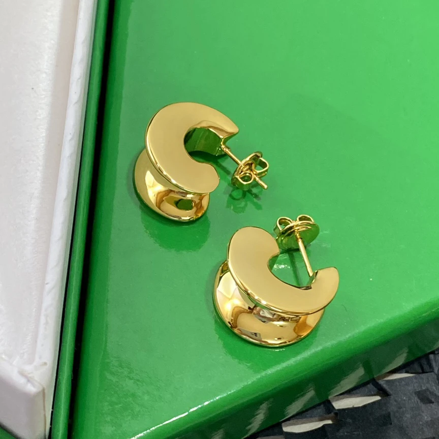 

Hot Fashion Designer Pink Green Gold Earring Women Top Quality Luxury Jewelry Trend