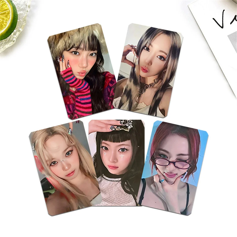 Kpop Idols KIM CHAEWON KAZUHA Album Crazy Photocard 5pcs/Set Double Sides Printing Korean Style Coated LOMO Card Fans Collection