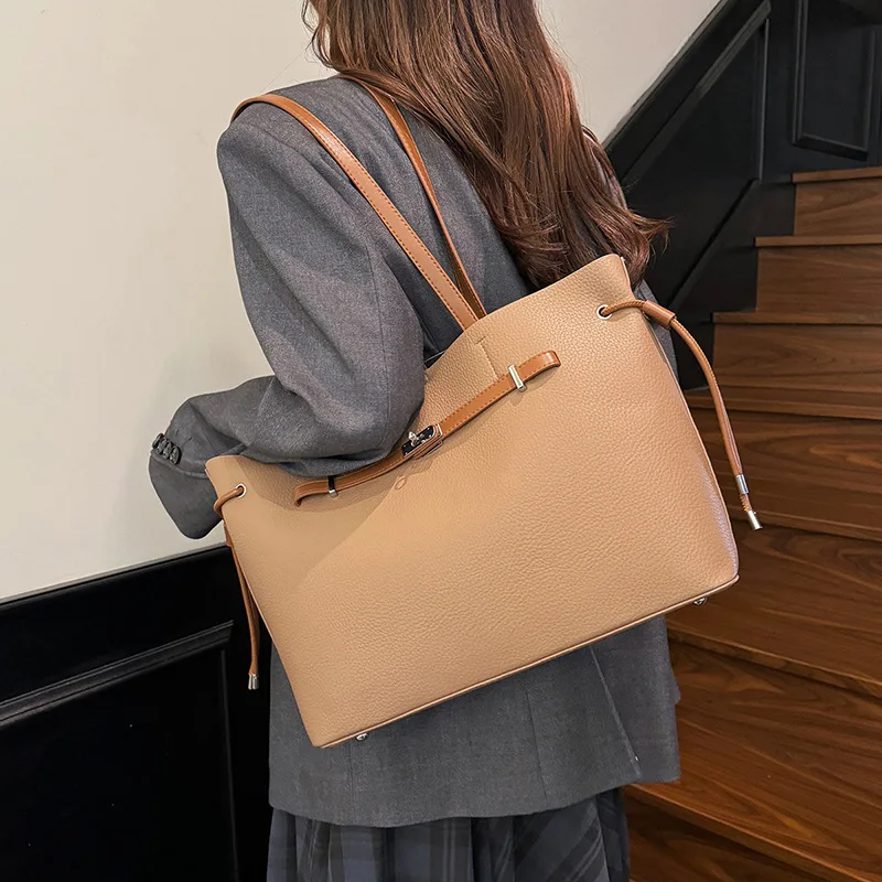 حقيبة واسعة تحت الإبط، محفظة كتف عالية الجودة للنساء، حقيبة كتف عصرية متعددة الاستخدامات #1