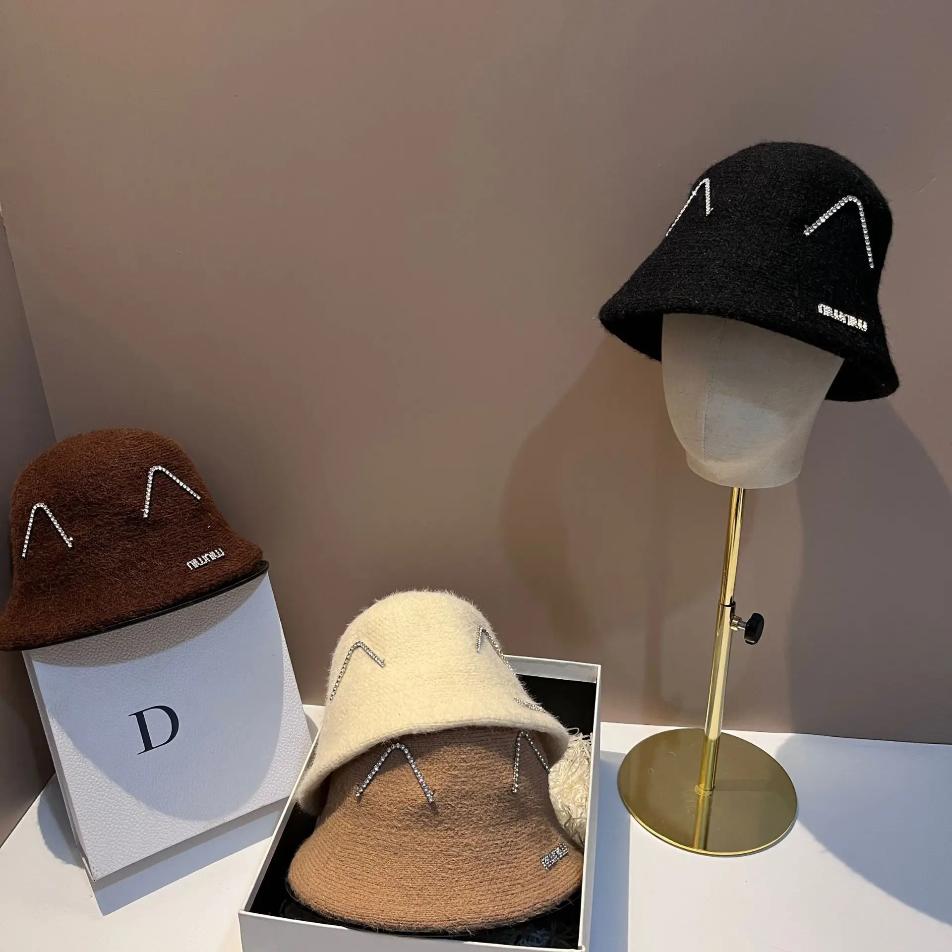 

Winter Cute Ears Rhinestone - Adorned Small - Eave Bucket Hat for Women Warm,Face - Covering, Versatile for Outdoor & Casual Use