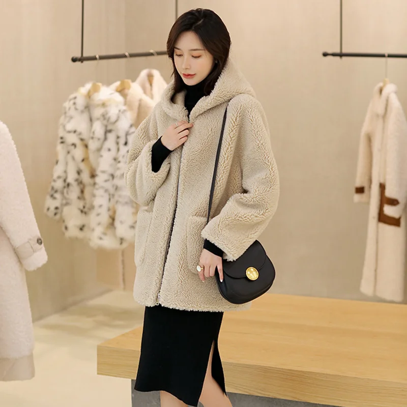 Women's Lamb Fur Winter Hooded Coats Medium and Long Casual Solid Slim fit Overcoat Zipper Large Pockets Sheep Shearing Jackets