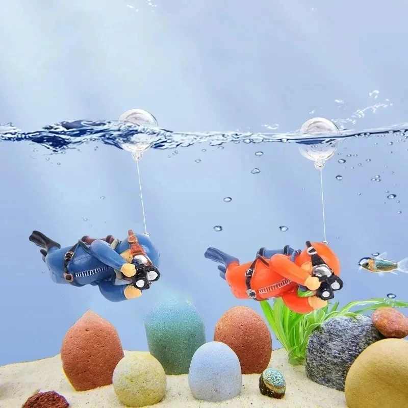 1-4Pcs Fish Tank Decoration Resin Landscaping Small Ornaments Mini Diver Glow Aquarium Decor Floating Ball Aquarium