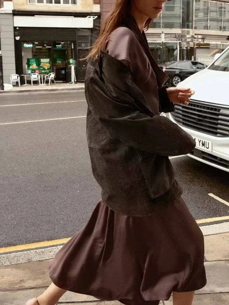 유럽 및 미국 스타일 가을 신상품 패셔너블 여성 반팔 미디 드레스 벨트 및 드레이프 넥 포함