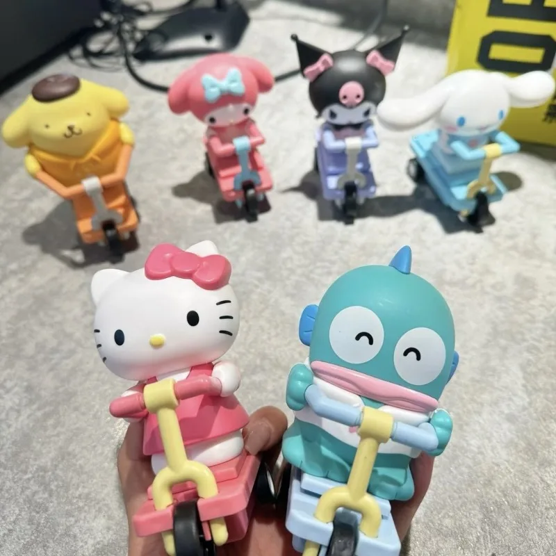 

Скутер Sanrio, игривая серия, Hello Kitty Kuromi Cinnamoroll Melody, слепая коробка, модная мобильная игрушка ручной работы, подарочное украшение для девочек