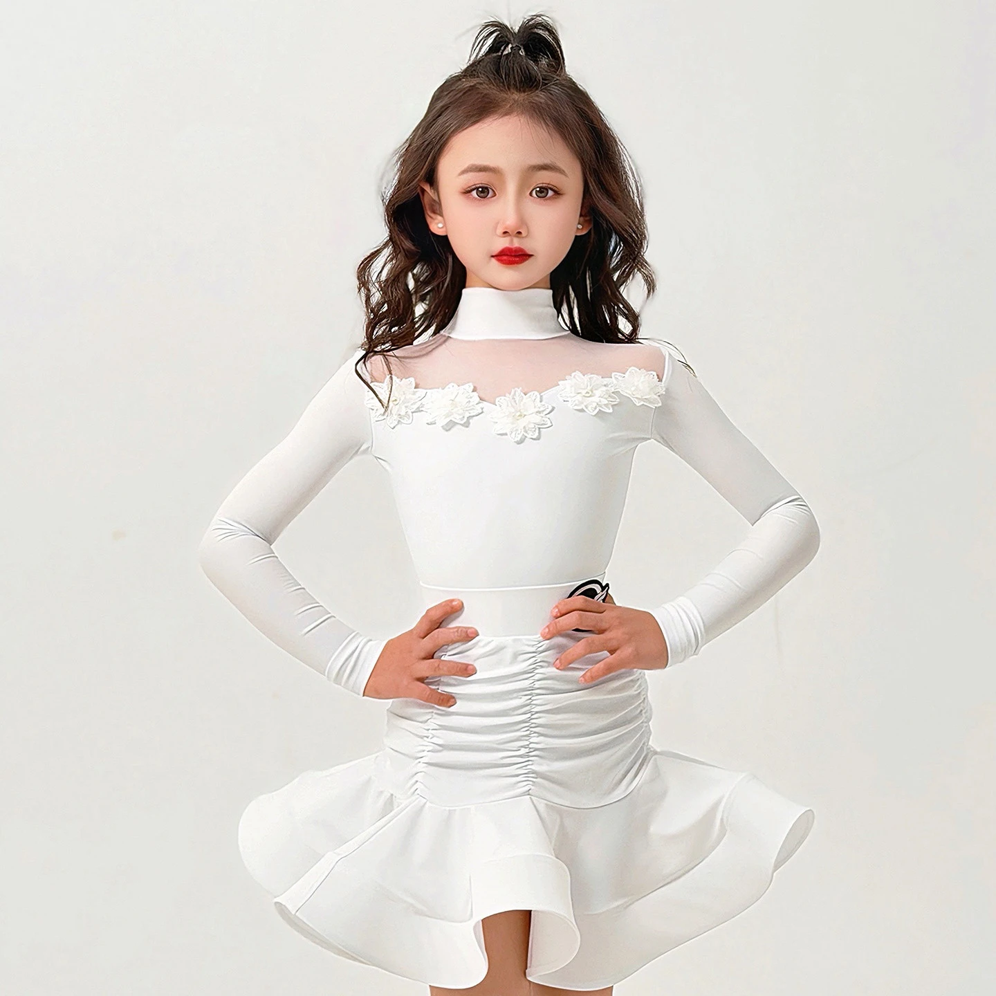 

2026 Girls Latin Dance Clothes White Competition Dress Long Sleeves Tops Fishbone Skirt Suit Training Practice Dress DNV26056