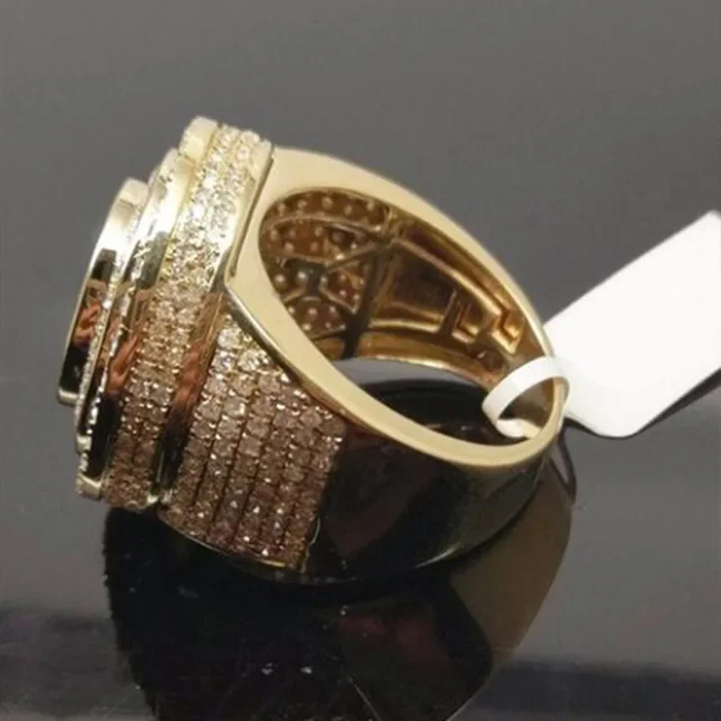 A creative and fashionable hip-hop full-diamond ring for both men and women