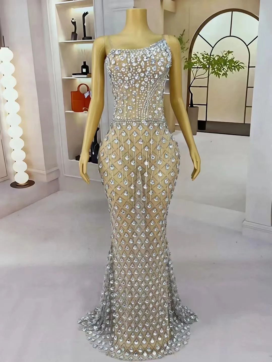 Luxury Sparkly Rhinestones Sexy See Through Sheath Dress Evening Party Performance Costume Nightclub Singer Dancer Stage Wear