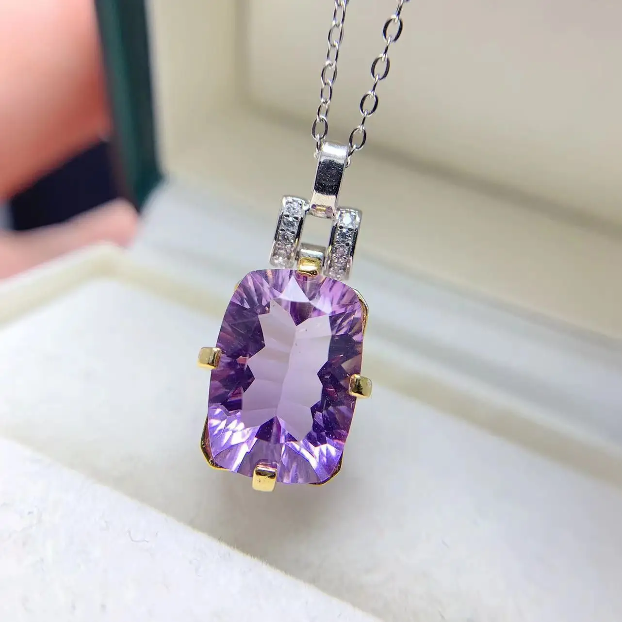 

ZECAA Fine Jewelry Woman Amethyst Pendant With Natural Amethyst Stone 10*14mm Lady Pendant Jewelry For Wedding Best Woman Gift