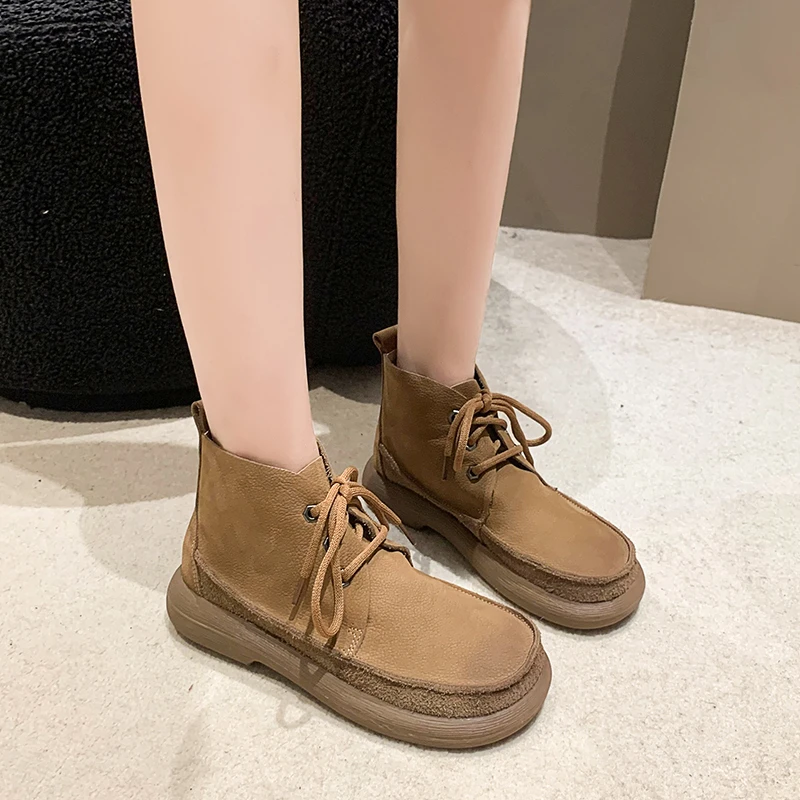 

2024Winter Vintage Style New Soft Martin Boots Lace-up Casual Shoes Women's Ankle Bootie with Solid Flat Shoes Single and Fleece