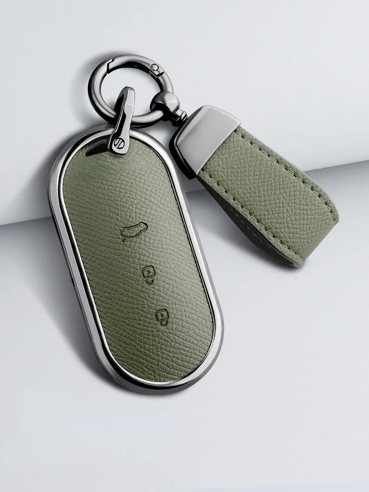 

Car Key Protection Cover Suitable for AITO M7 M5 2022 2023 2024 Handmade Aluminum Alloy + Leather Car Remote Key Case Cover