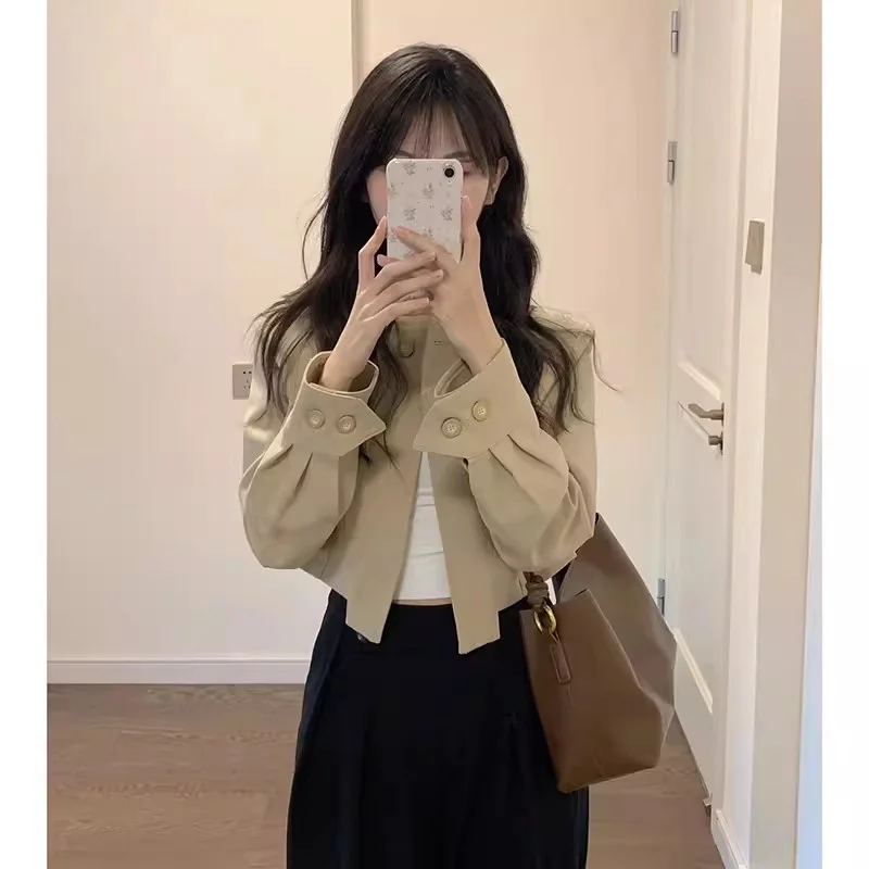 

Khaki Short Suit Jacket for Women in Spring and Autumn 2024 New Small Korean Style Jacket Cardigan top With Trench Coat for S886