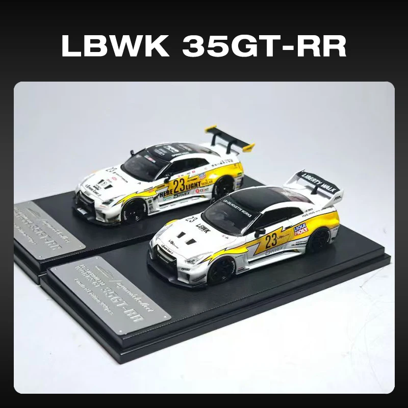 

Предпродажа MC 1:64 LBWK GTR R35 White Flash 23 1,5 3,0 35GT-RR Литая под давлением диорама Коллекция моделей автомобилей Игрушки