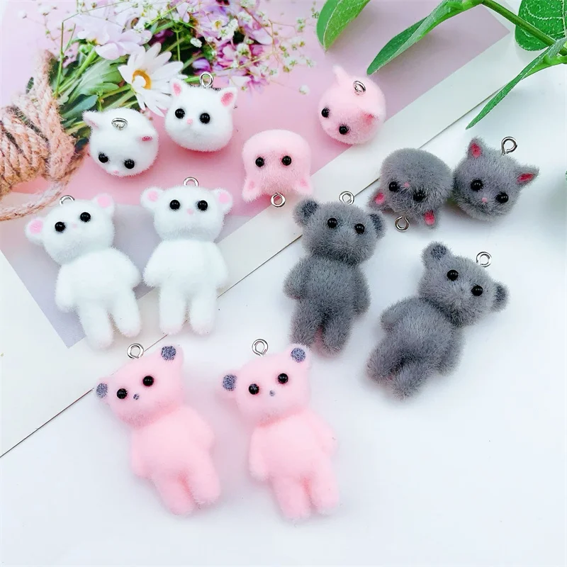 2PCS Katze Bär Charms Anhänger Kawaii 3D Flauschigen Beflockung Charms Miniatur Schlüsselbund Halskette Anhänger DIY Handwerk Schmuck Zubehör