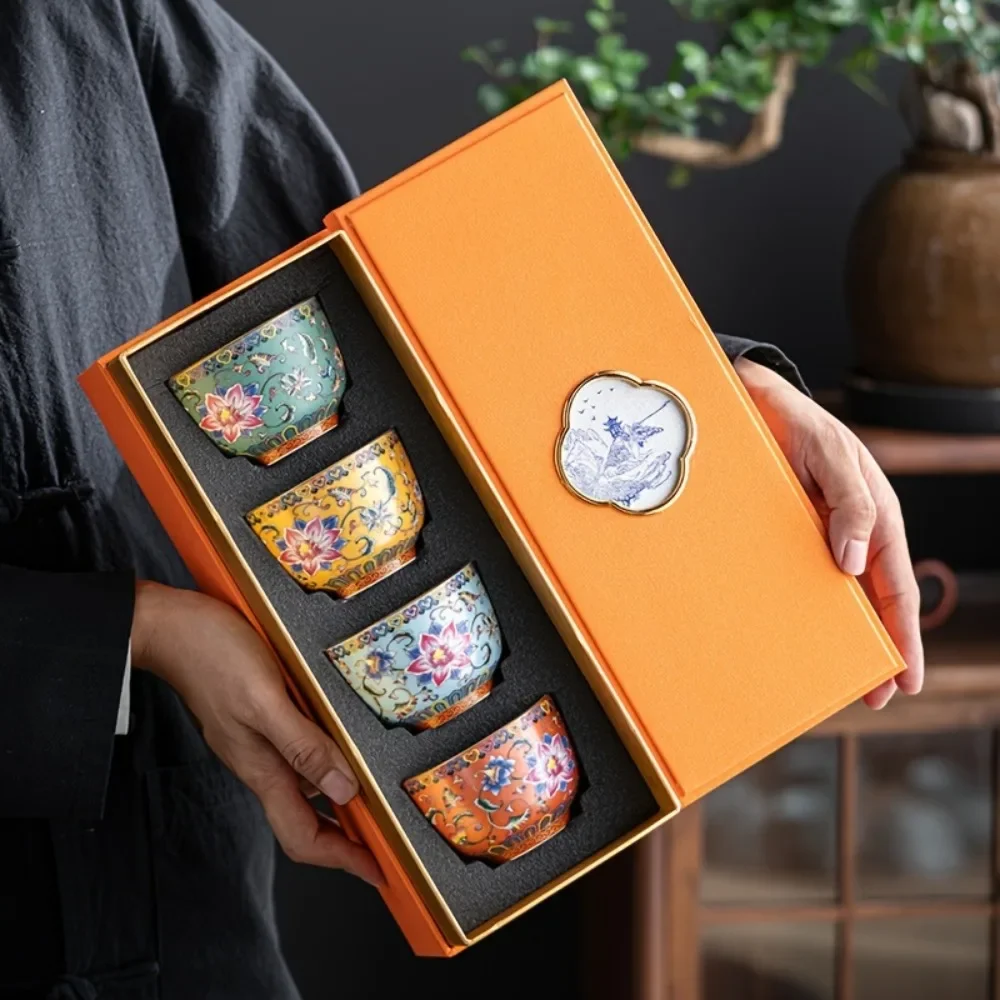 

4pcs/set Chinese Antique Style Teacups Ceramic Tea Cup Set Exquisite Kung Fu Teaware Summer Winter Drinkware Hoom Decor Gifts