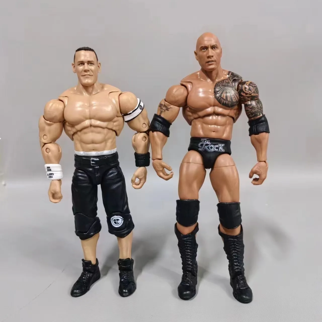 WWE AEW figura Reinemios romanos Hulk Hogan John Cena Dwayne Johnson figura de acción figura de lucha colección de exhibición regalo del Festival