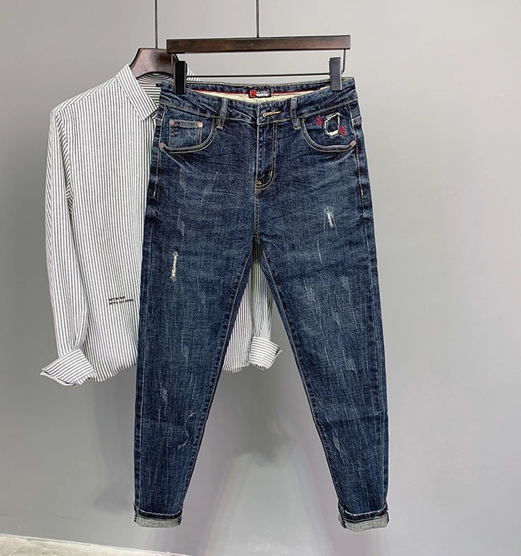 

Men's Slim Fit Jeans Autumn Winter New Style High End Fashion Brand Embroidered Ripped Hole Long Pants Versatile Slim Fit Pants