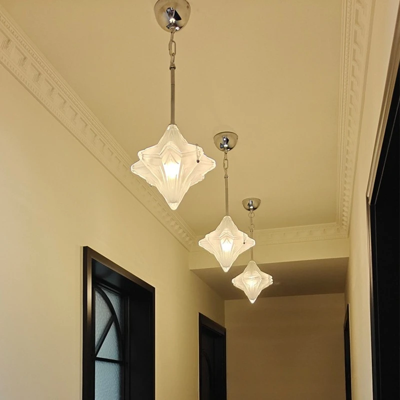 

Star Glass Pendent Lamp French Medieval Restaurant Entrance Hallway Balcony Kitchen Island High-end Retro Bedroom Bedside Light