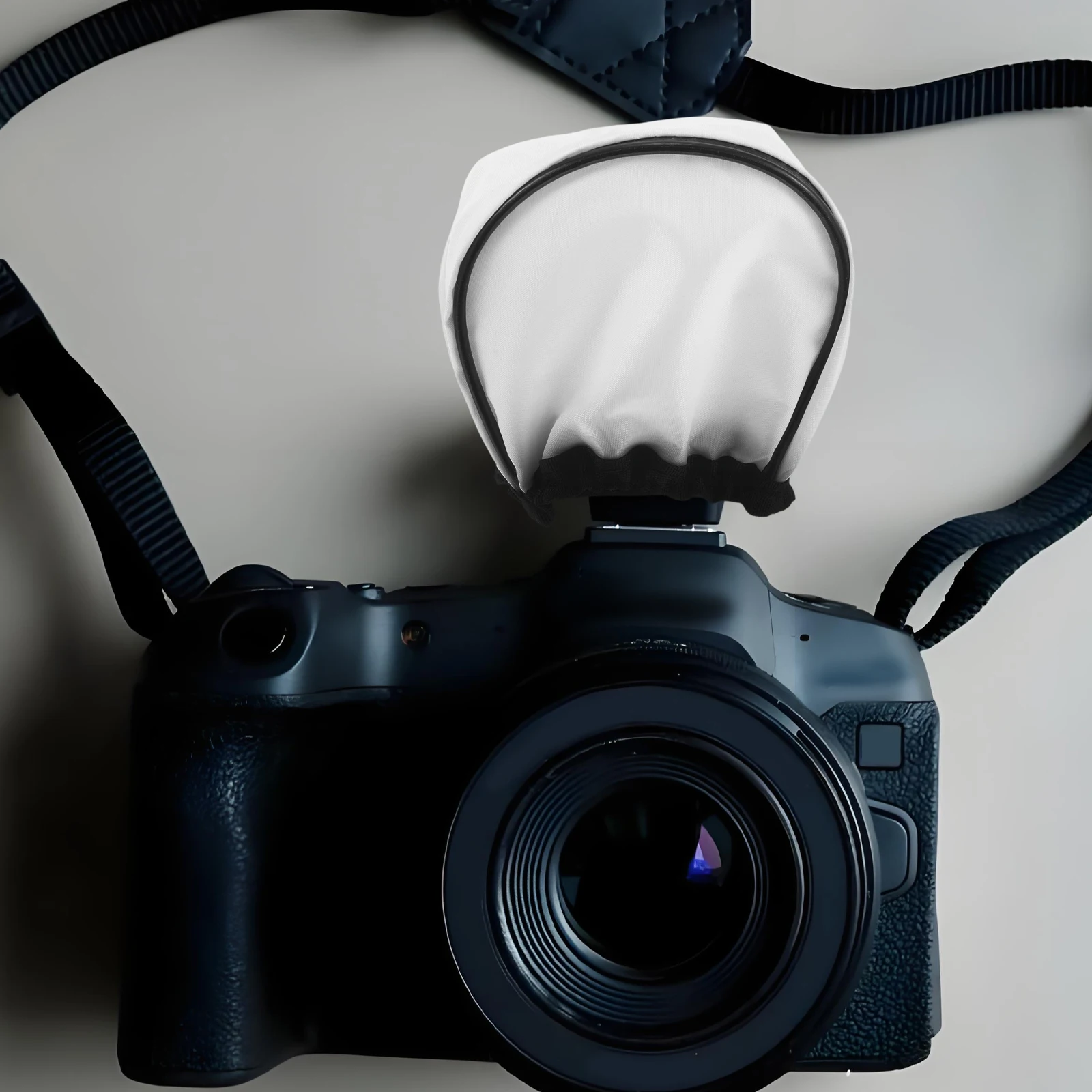 

Universal Flash Diffuser Soft Fabric Light Modifier Cover Cap for Camera Flashgun Speedlight Tool