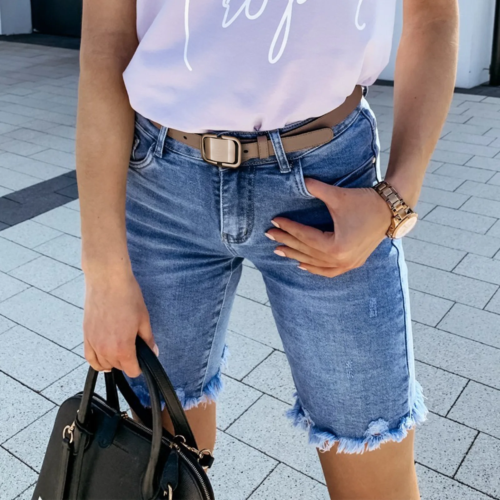 شورت جينز عصري بخصر مرتفع وحوا - مراجعة Shorts Denim Frayed وسعره