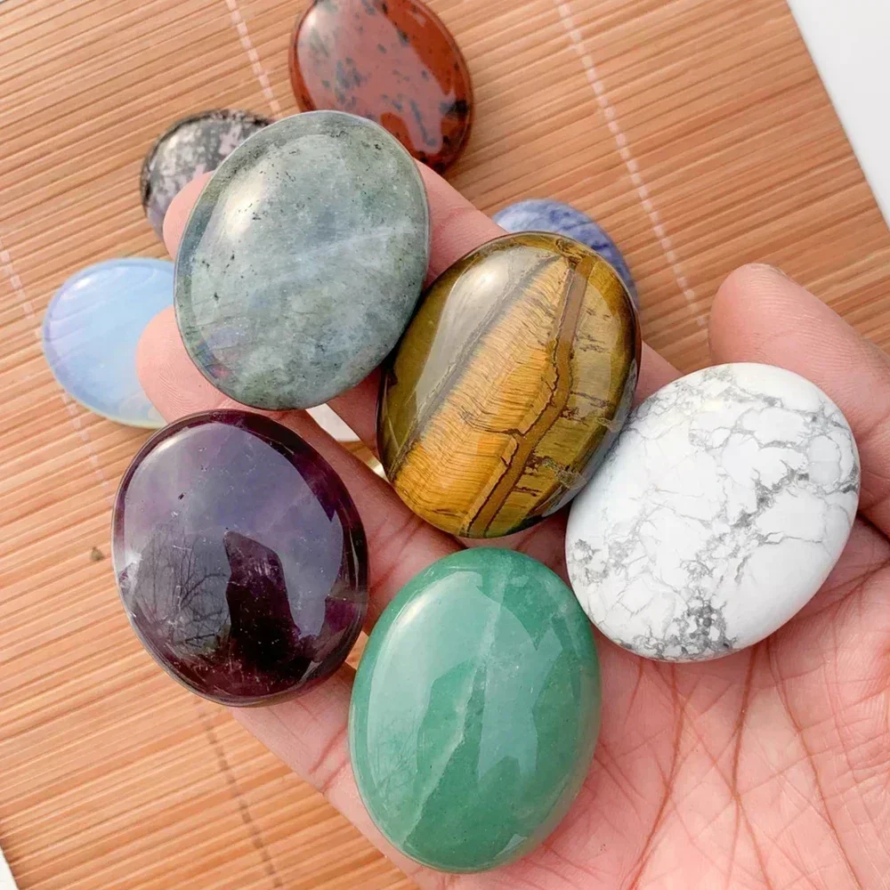 1pc Oval Massage Stone 45x35mm Natural Palm Stone Beauty Health Reiki Crystals for Body Healing Quartz Worry Stone Energy S99