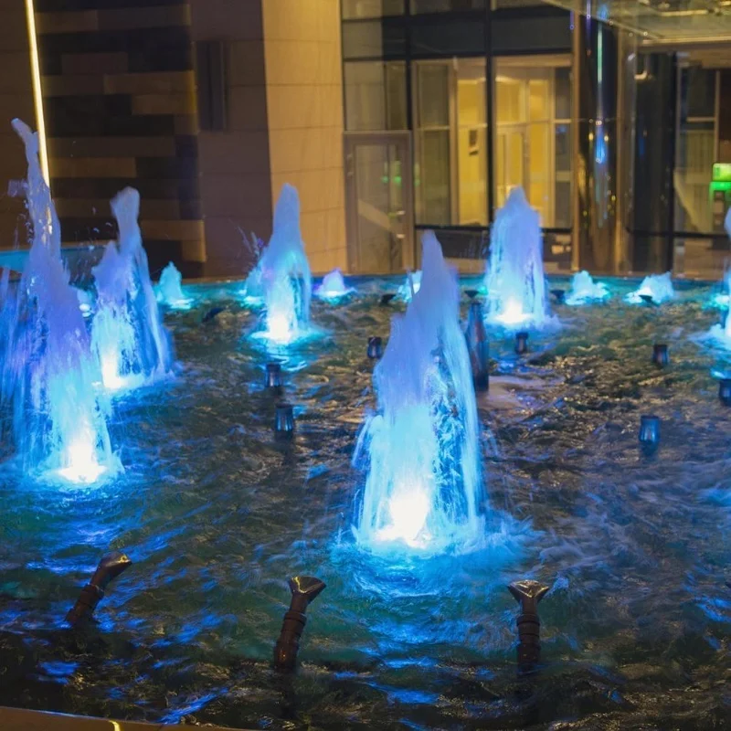 4 Pack Submersible LED Lights Waterproof LED Underwater Light With Suction Cup Magnets And RF Remote Control RGB LED Lights