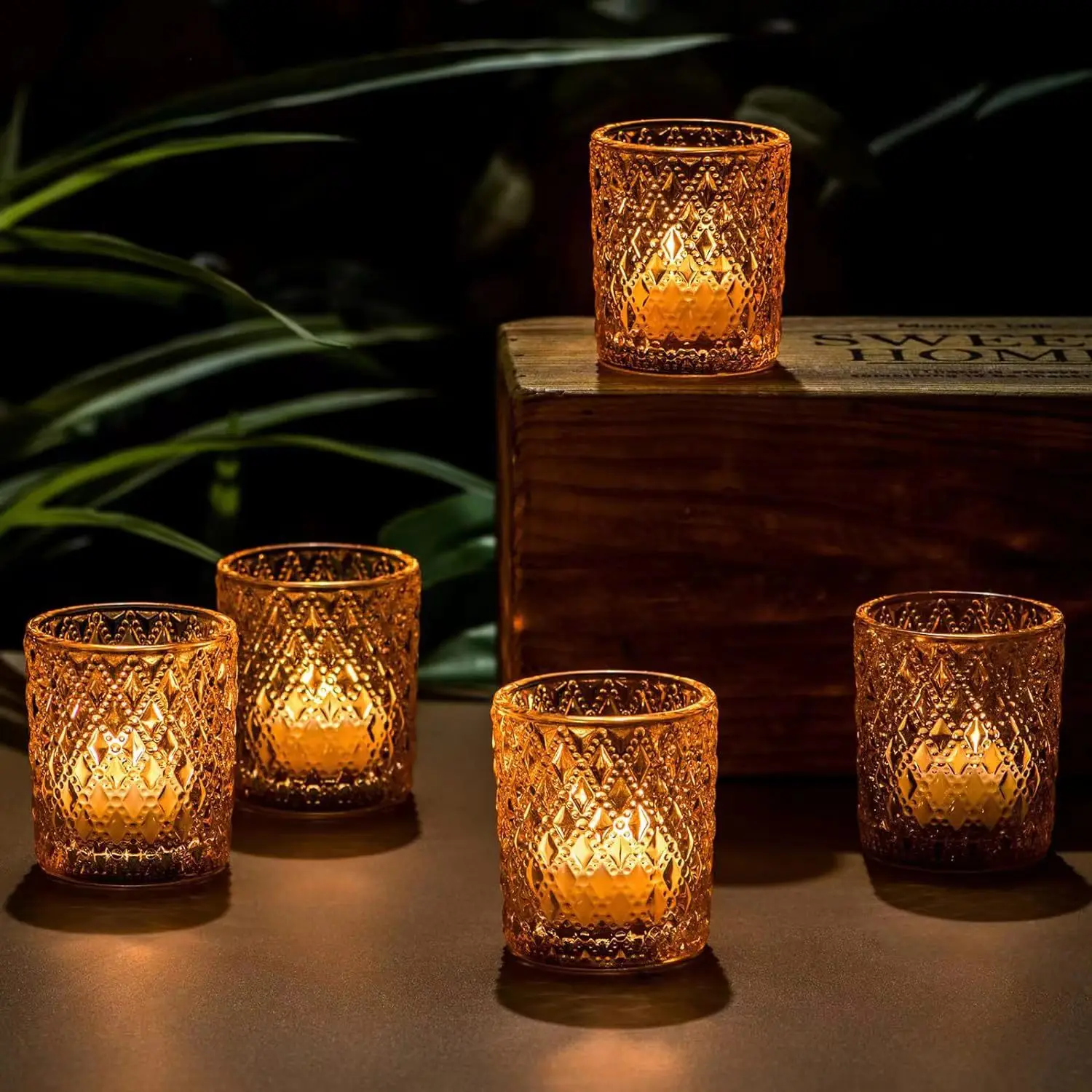 Relief Glass Candlestick Tea Candlestick Home Decoration Ambience Decoration Aromatherapy Candle Cup