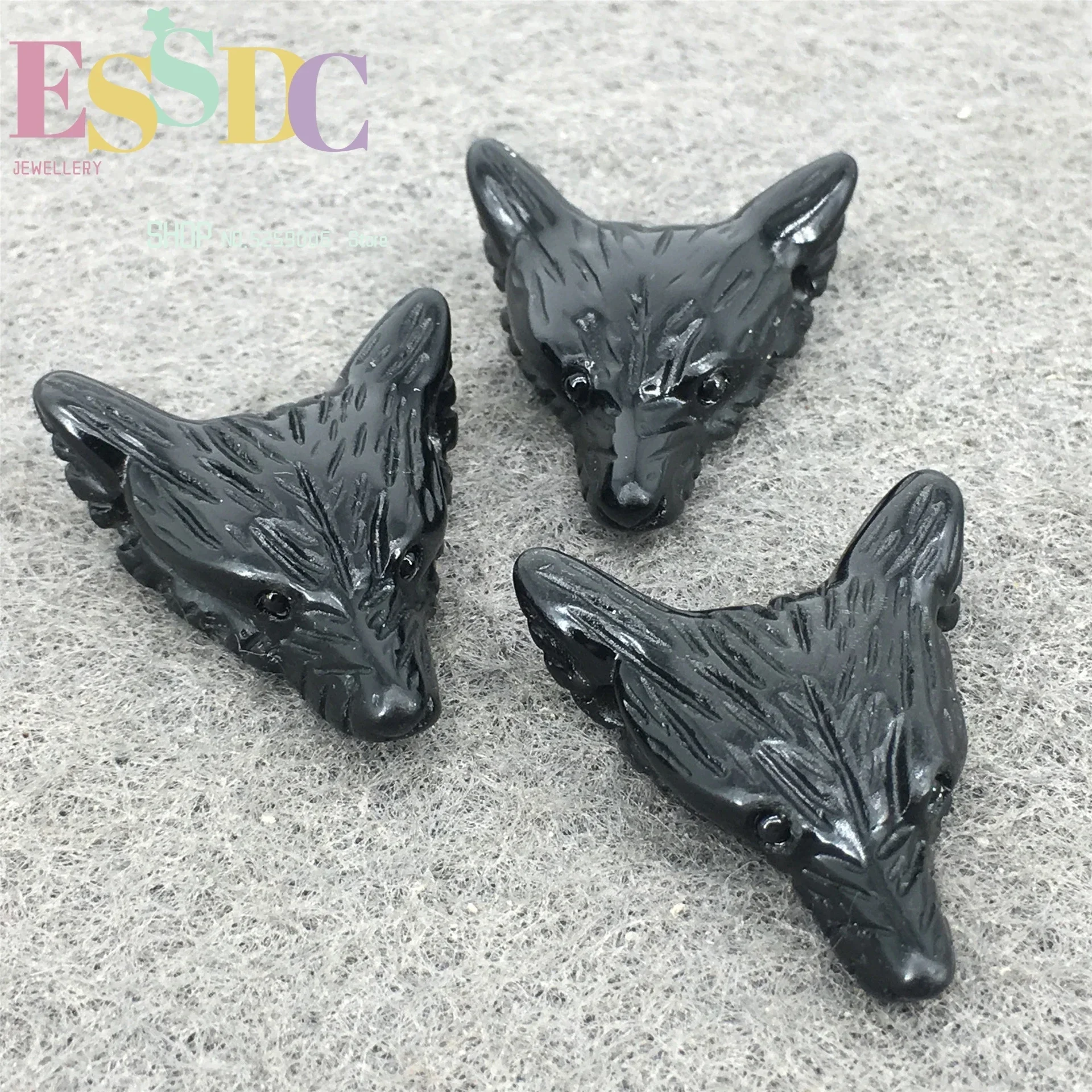 Wholesale  Fashion Good Quality Natural Obsidian Stone Carved Wolf Head Shape Pendants For Necklace Jewelry Making