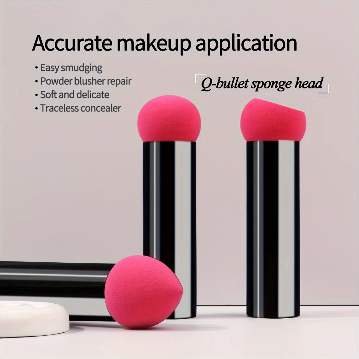 Bouffée de poudre de champignon à tête ronde avec manche en métal noir, éponge de poudre de haute qualité pour le maquillage de fond de teint