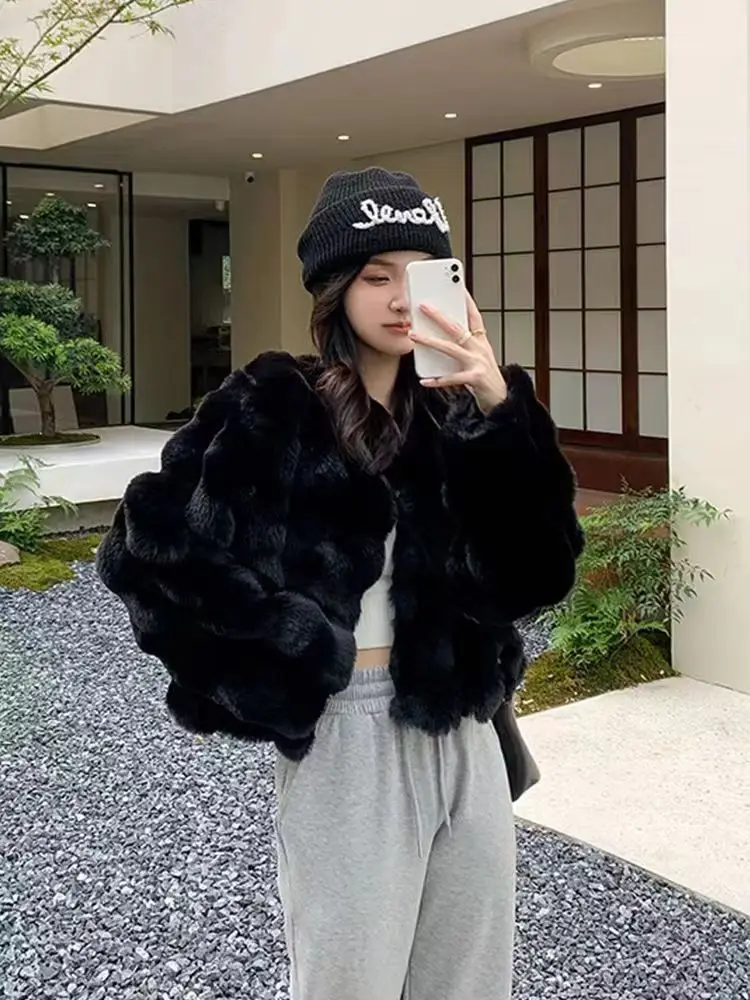 Korea Fashion Faux Fur Jacket Women Winter High Quality Faux Mink Velvet Fur Coat Woman Soft Thick Furry Short Jackets