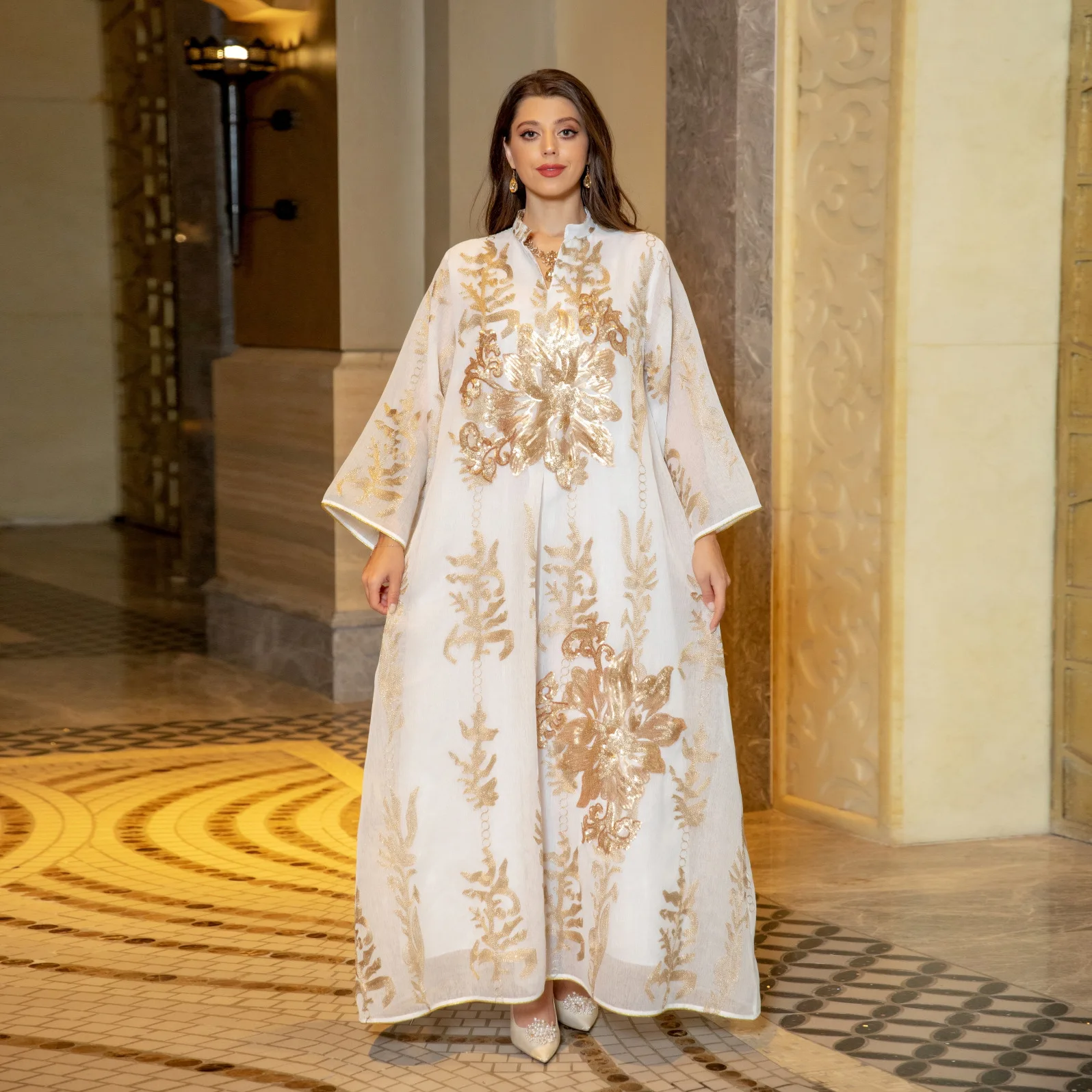 Arab Abaya Female Dubai Modest Casual Mesh Lace Insert Embroidery Notched V-Neck Full Sleeve Muslim Woman Long Dresses