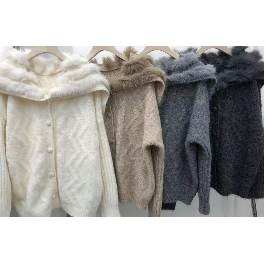 سترة نسائية أنيقة بتصميم ياقة بحرية محبوكة ناعمة معطف صوف الألبكة مع ياقة فرو طويلة Sve طول منتظم